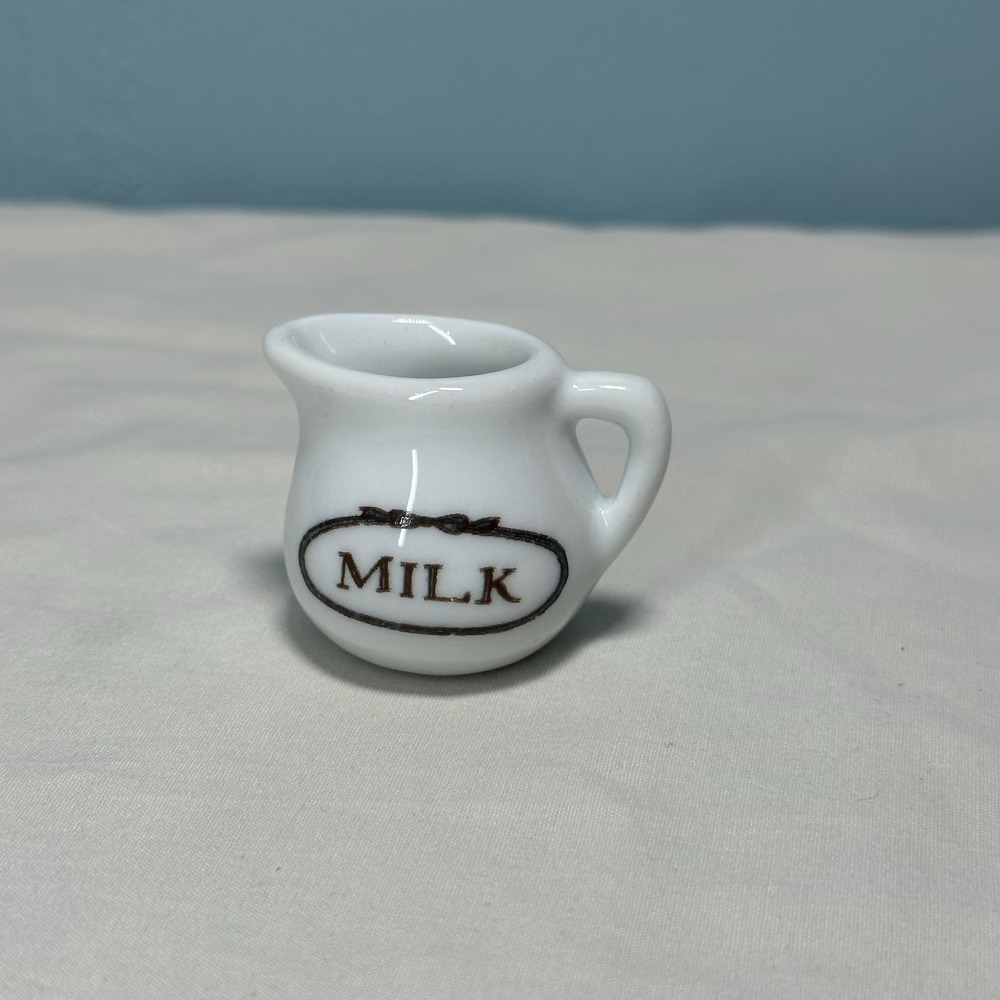 Replacement piece for Winnie the Pooh Tea Set Milk Pitcher